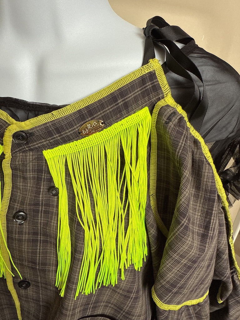 503239 肩リボンフリンジフリル2wayシャツ (茶色に黒チェック) Tussles attached plaid tops