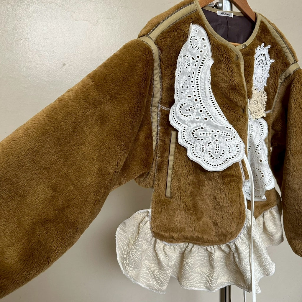 ボアベージュ白レースショットジャケット