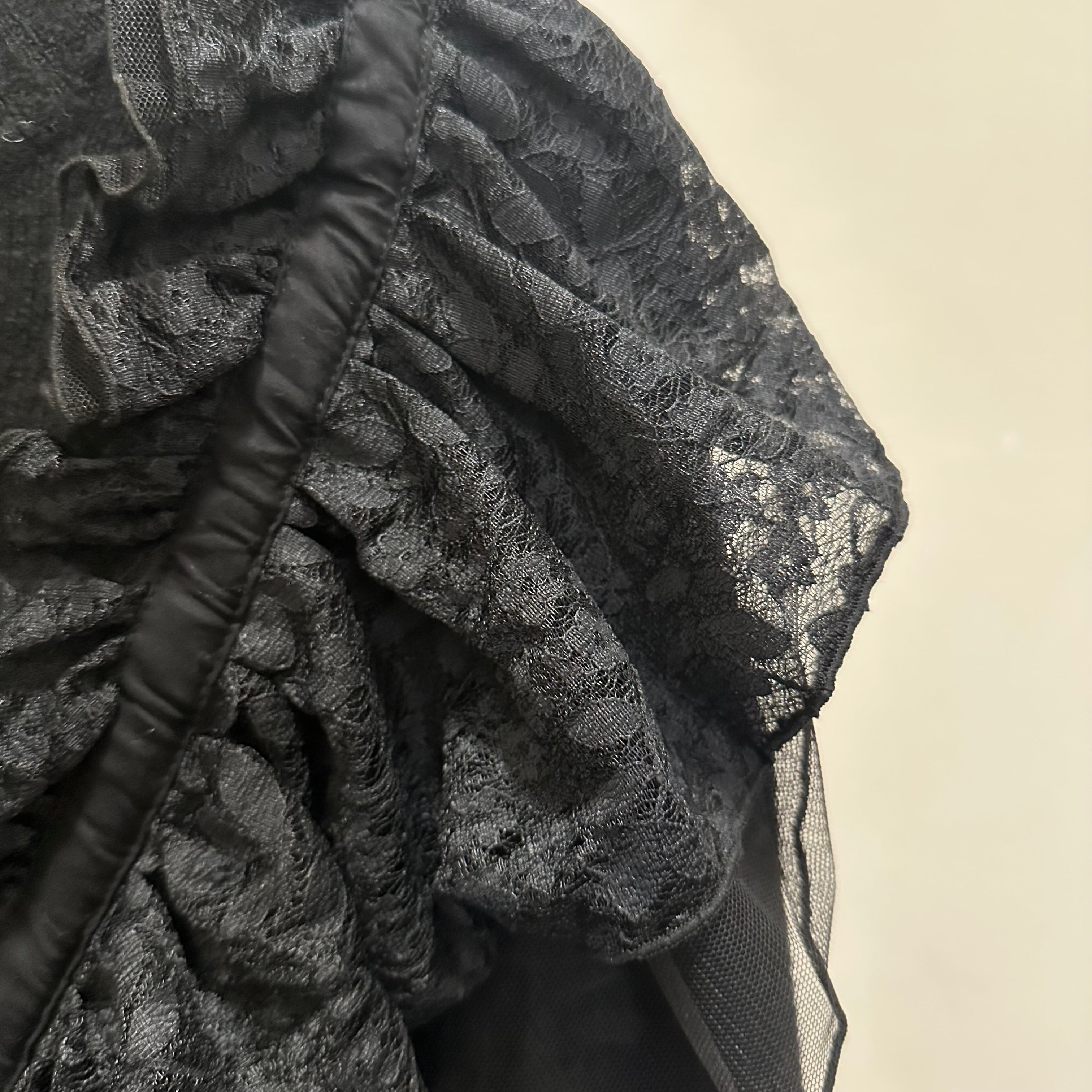 取り外し可能なレース付きチュールセーター