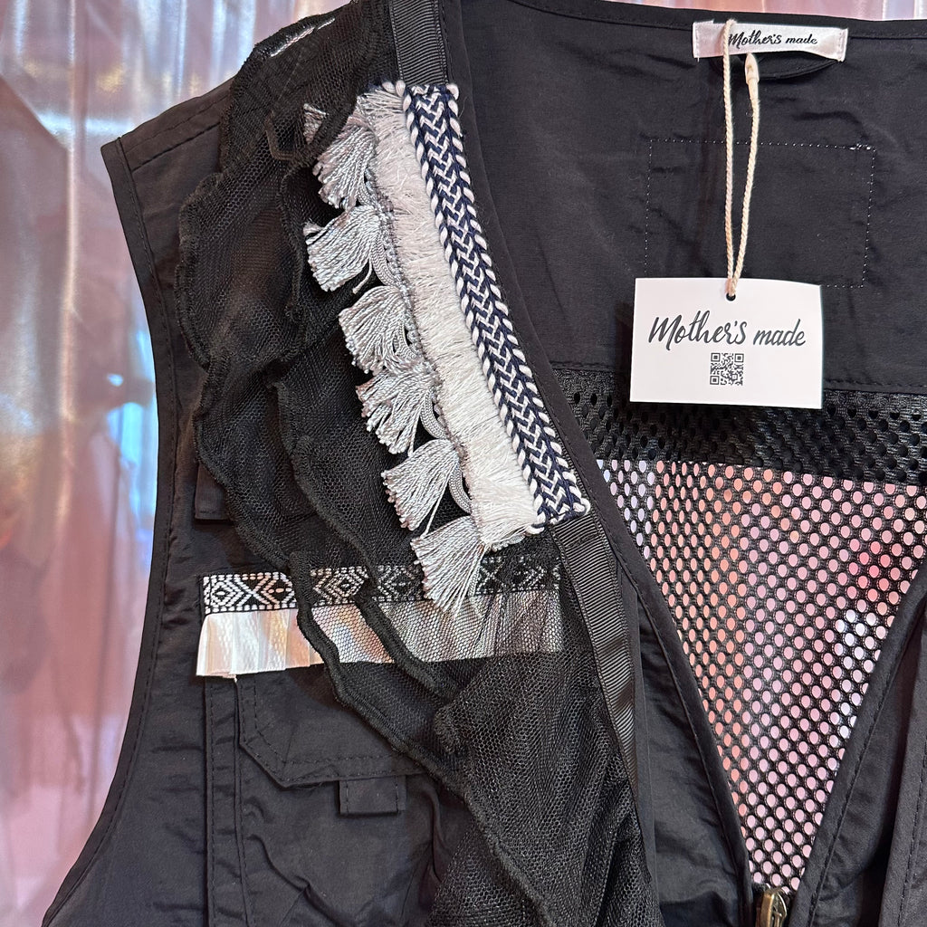 黒ヒョウワッペンフィッシングチュールベスト