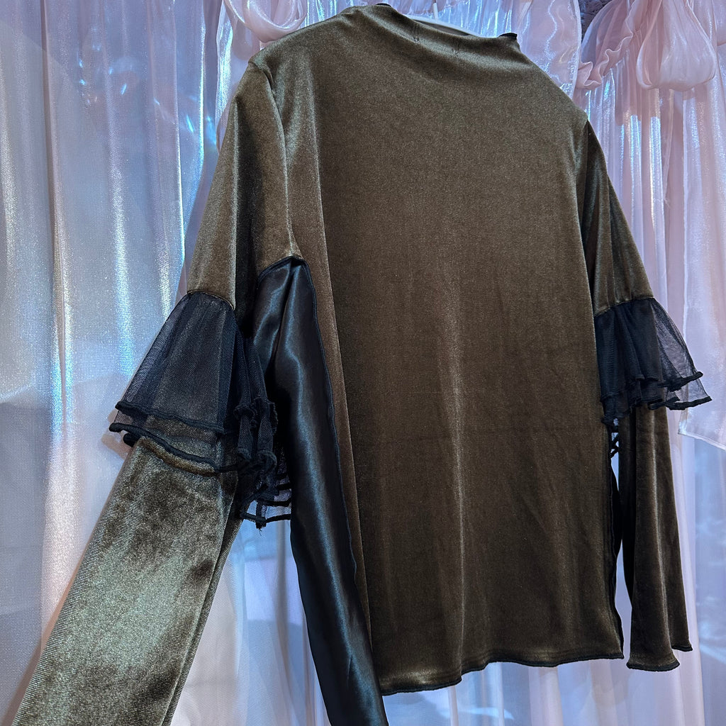 カーキベルベットトップス