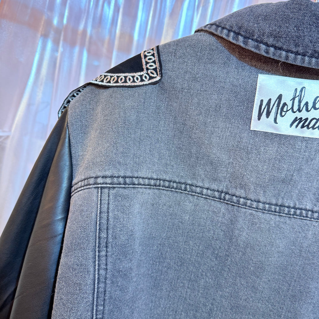 フェイクレザーのバルーンスリーブデニムジャケット