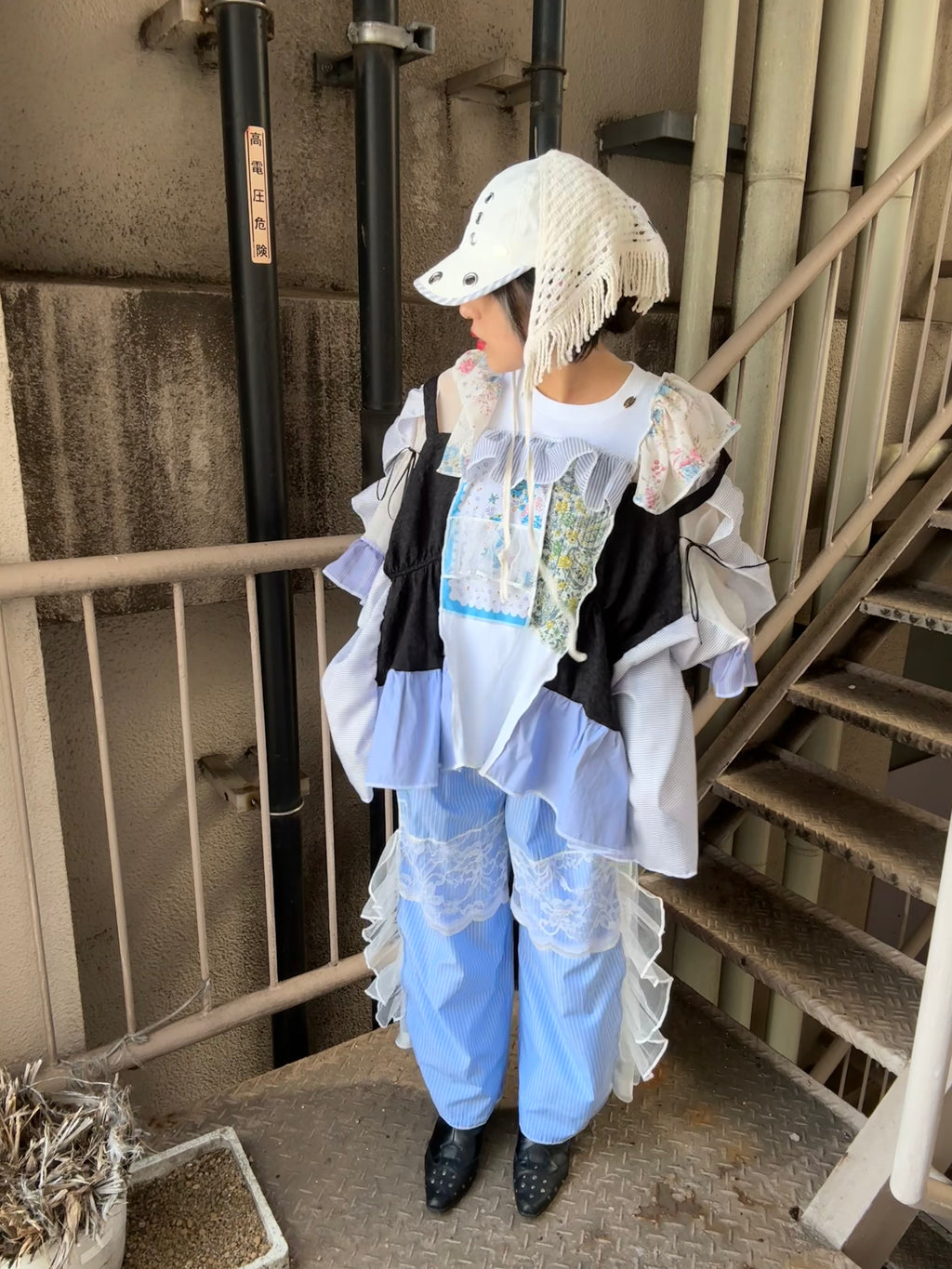 ストライプパンツ