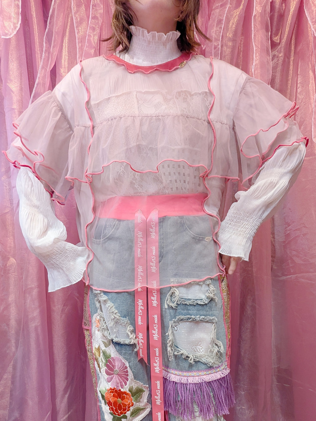 シアーフリルピンクTシャツ