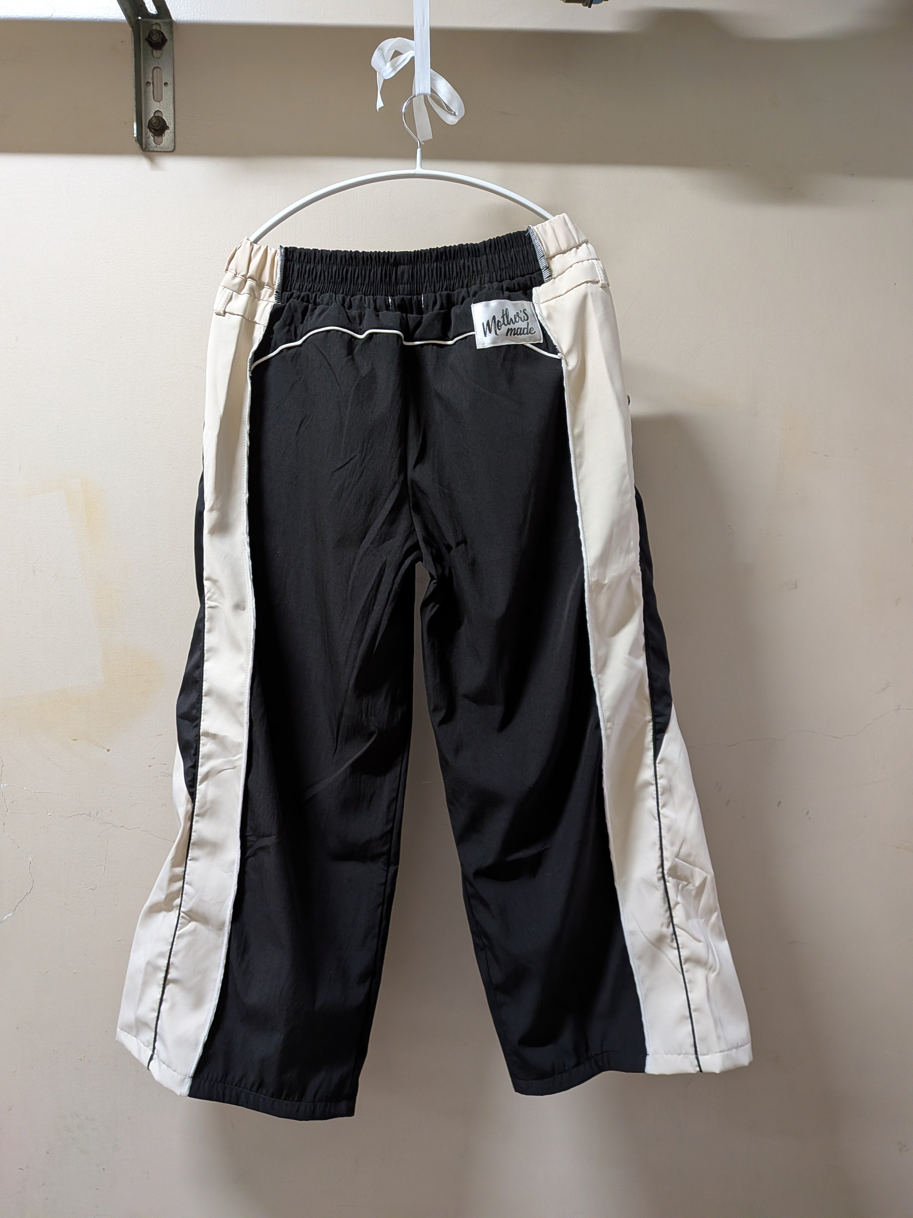 黒青白のリメイクボトム